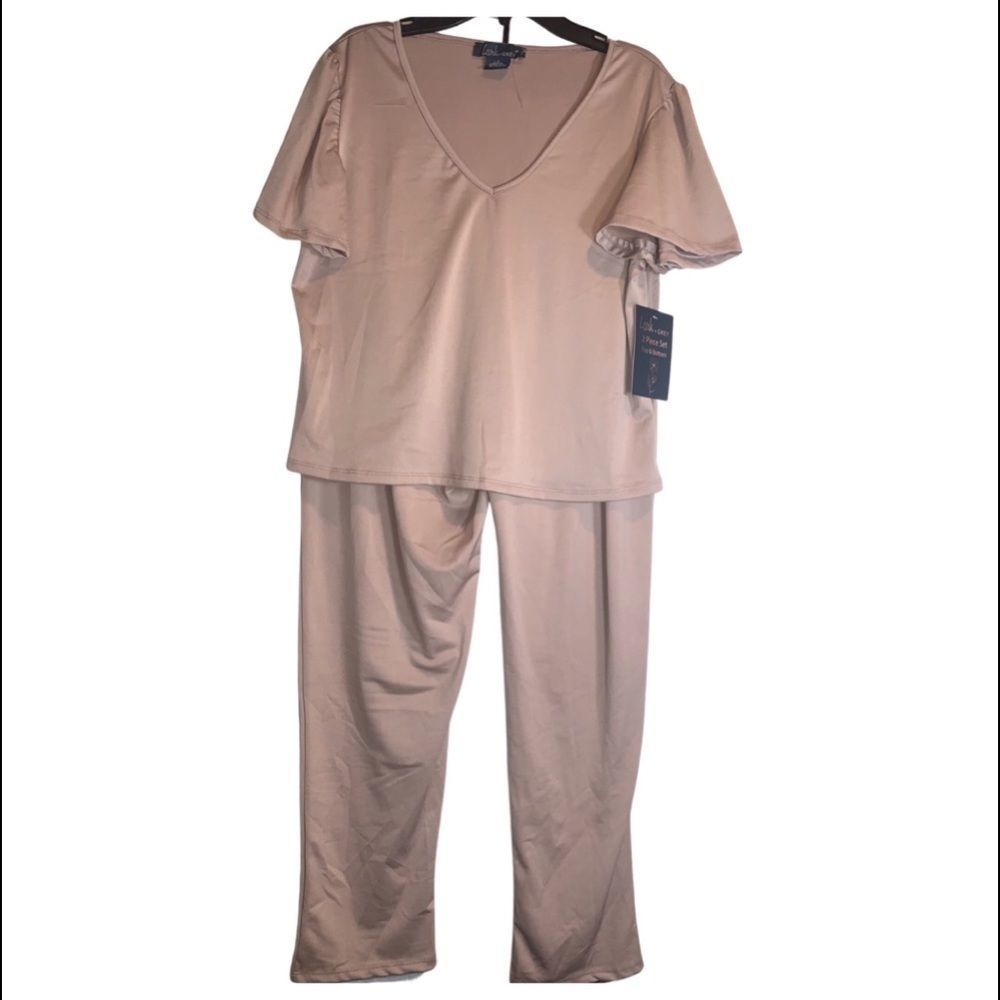 NWT Lark & Grey 2 Piece Pant Shirt Outfit Comfy Relaxed Athleisure Loungewear